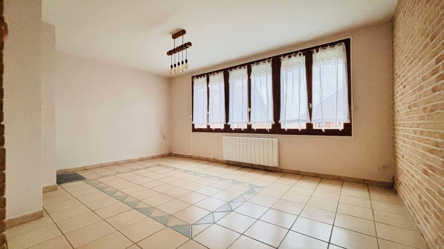Maison semi mitoyenne A VENDRE - WATTEN - 98 m2 - 183750€