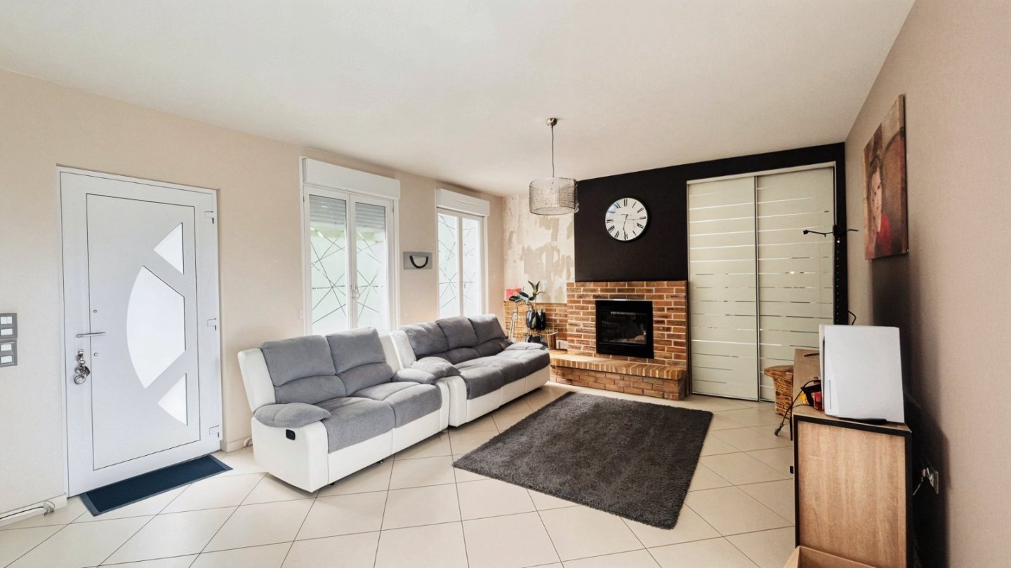 MAISON A VENDRE - RENESCURE - 129 m2 - 199500€