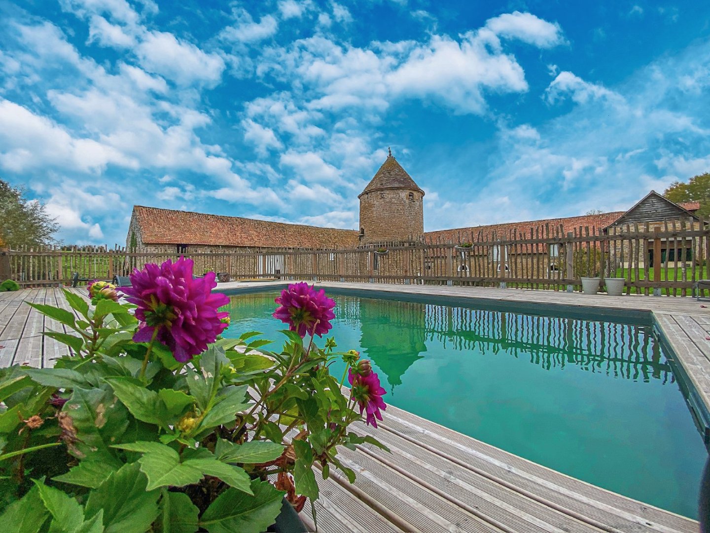 Propriété A VENDRE - HESDIN L ABBE - 318 m2 - 1 249 000 €