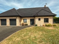 Maison INDIVIDUELLE - BAYENGHEM LES EPERLECQUES - 196 m2 - VENDU