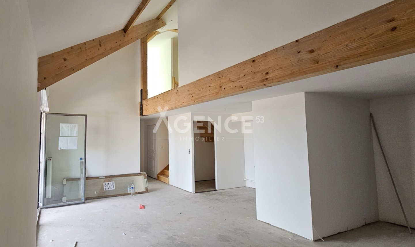 APPARTEMENT DUPLEX A VENDRE - ST OMER - 88.1 m2 - 330000€