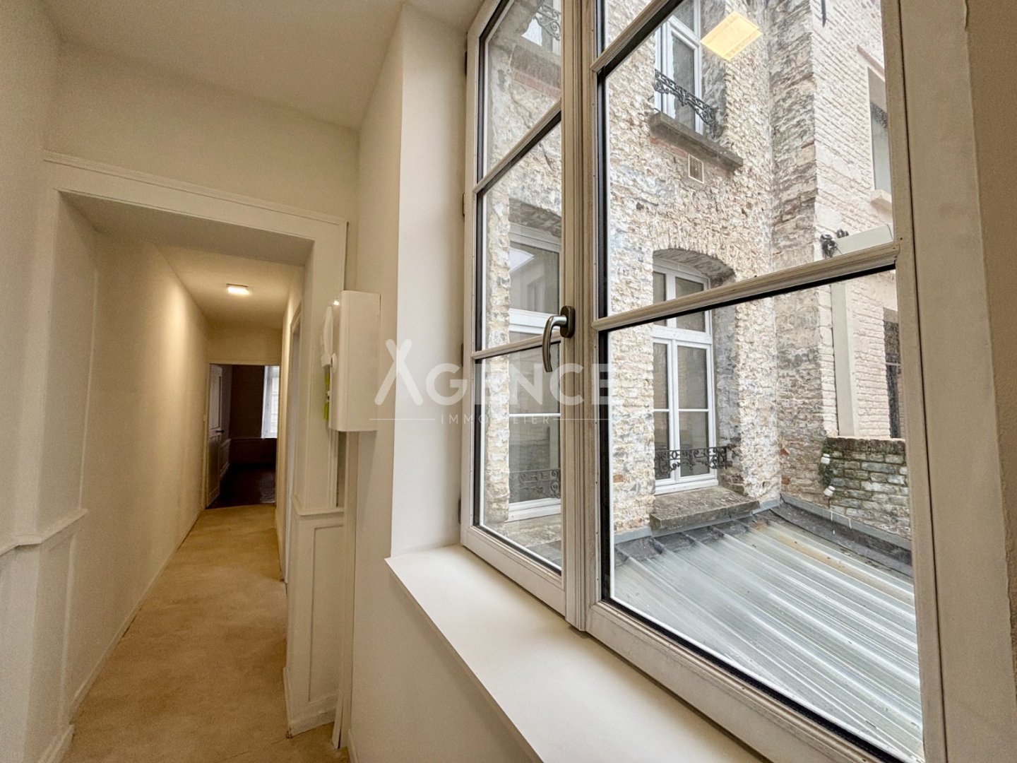 APPARTEMENT T4 A LOUER - ST OMER - 141 m2 - 840 € charges comprises par mois